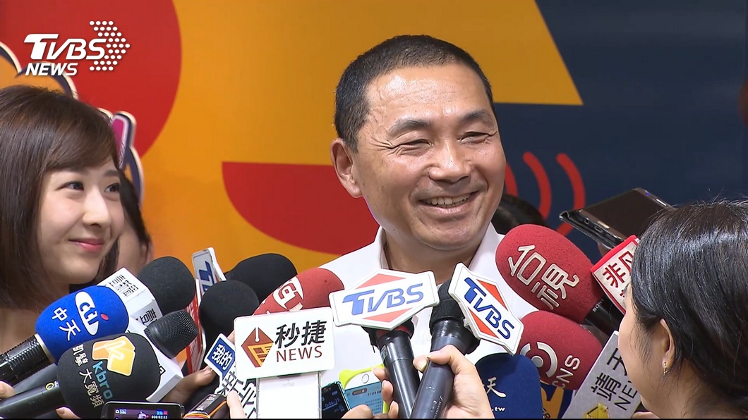 郭台銘找二哥當副手？　侯友宜回應「不是柯Ｐ」