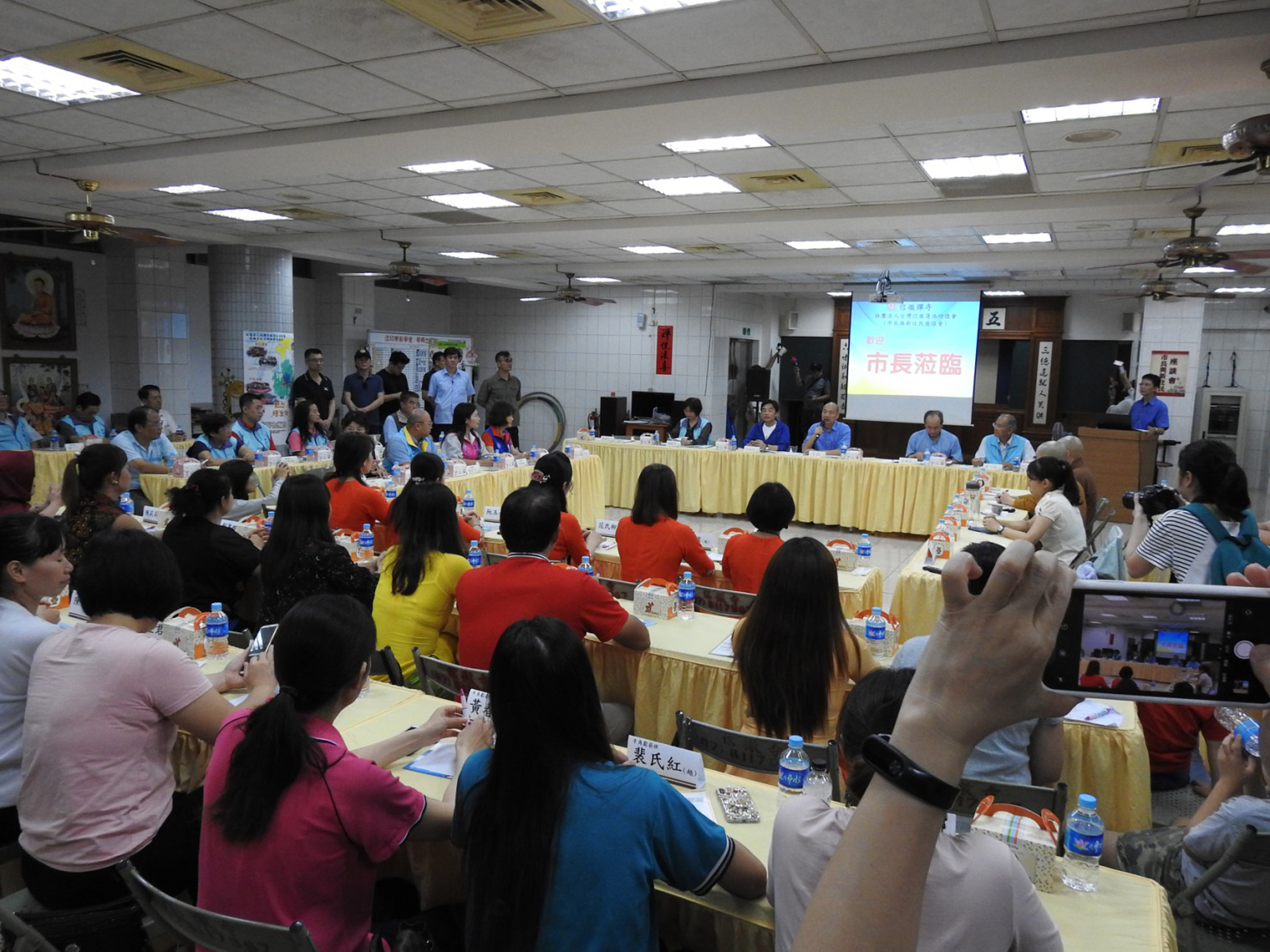韓與新住民座談。圖／中央社