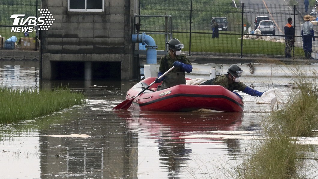 日本大雨下不停 九州淹完換北海道淹