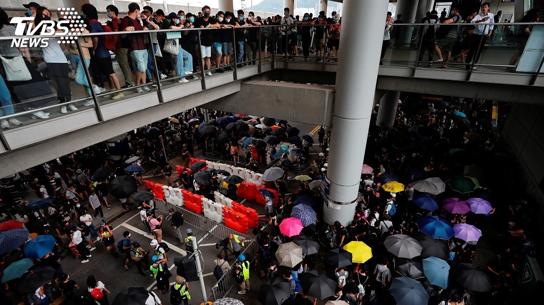 反送中再發起「三罷」 香港機場籲旅客預留充裕時間