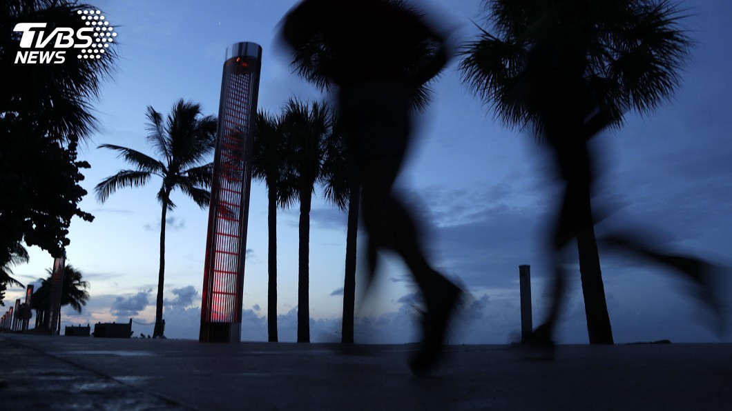 怪獸級颶風多利安逼近美 5級風暴二三事報你知