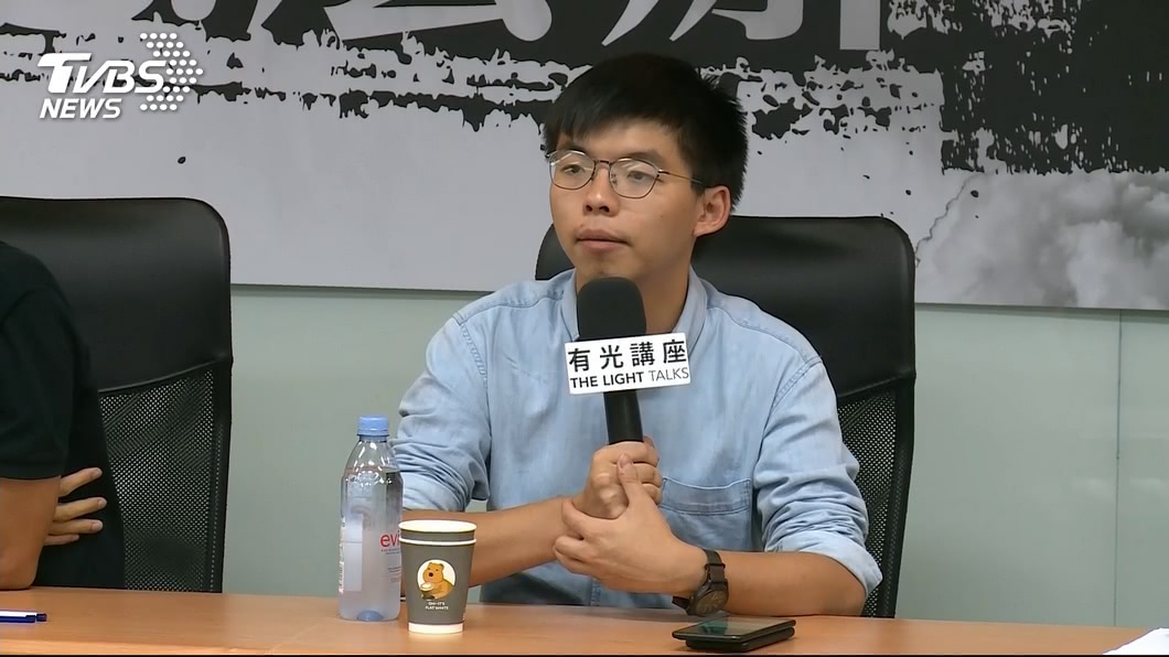 香港區議會選舉開跑 黃之鋒參選資格仍未獲確認