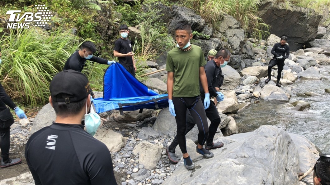 烏來男童落水失蹤10天 南勢溪石頭縫中尋獲遺體
