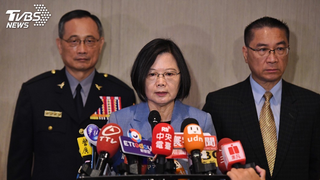 蔡總統:支持港人追求自由 依循法律提供協助