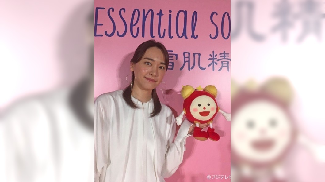 新垣結衣大媽照曝光。 圖/翻攝至新垣結衣Instagram