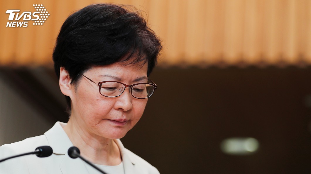 林鄭月娥回應惠譽降香港信評 稱暴力是影響主因