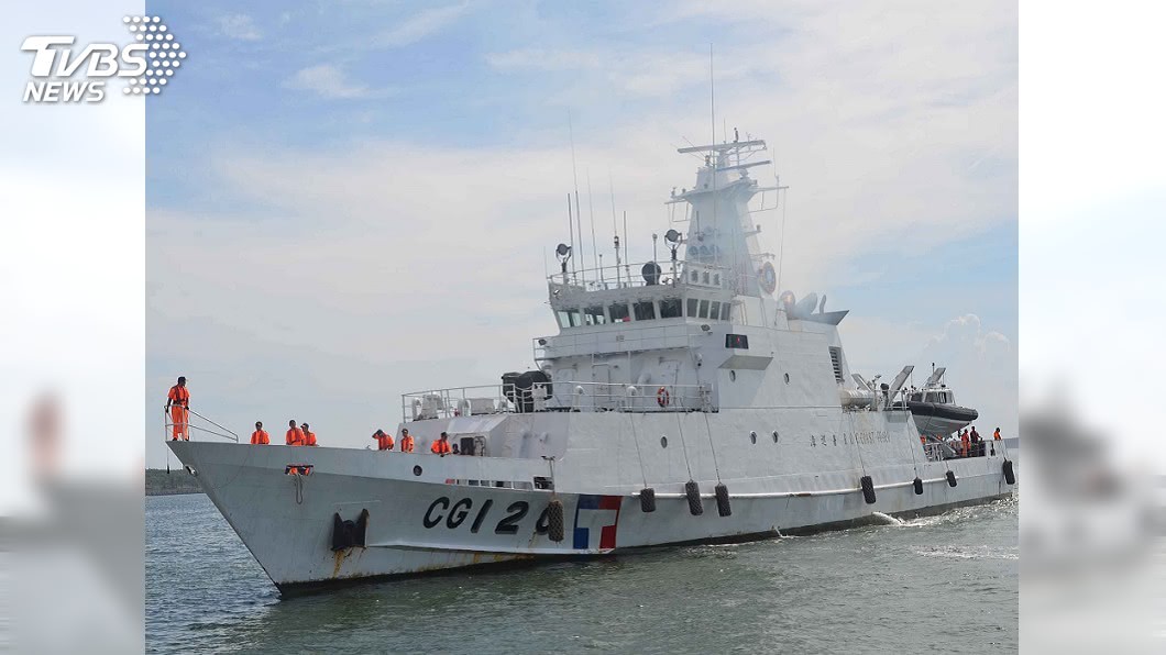 菲國軍艦航行台灣海峽 澎湖艦引導安全通過