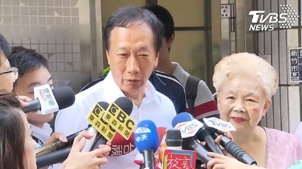 選總統只是假動作?郭台銘遭爆凌遲藍營目的曝光