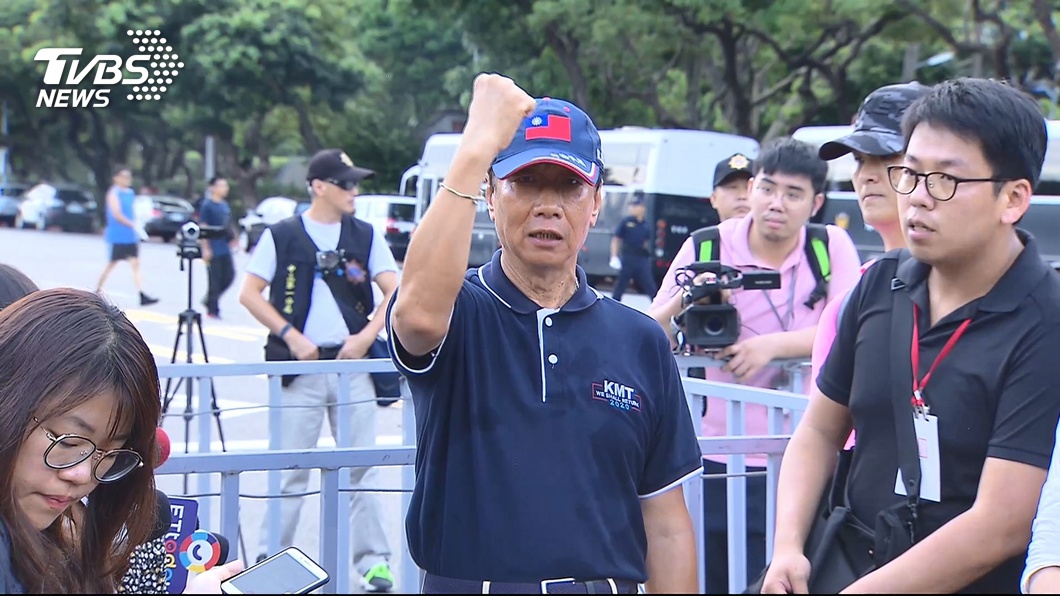 才說退出演藝圈 挺郭女星爆選立委挑戰許淑華
