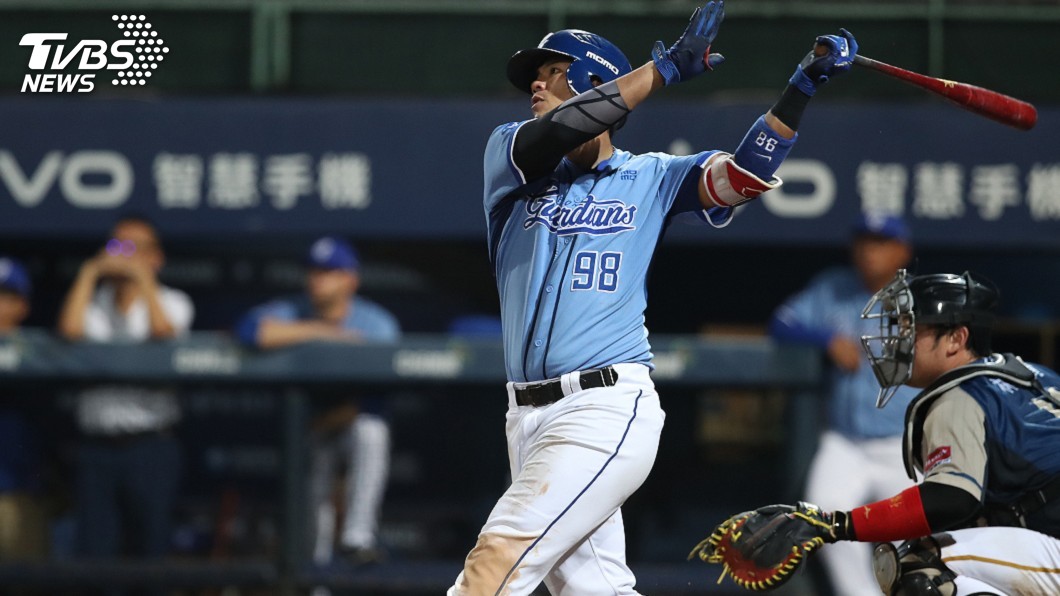 高國麟首度單場雙響砲 悍將搶勝氣勢盛