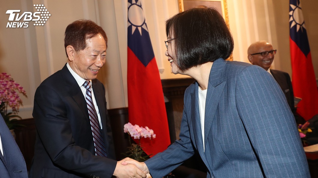 蔡總統:攜手半導體產業 帶領台灣經濟成長