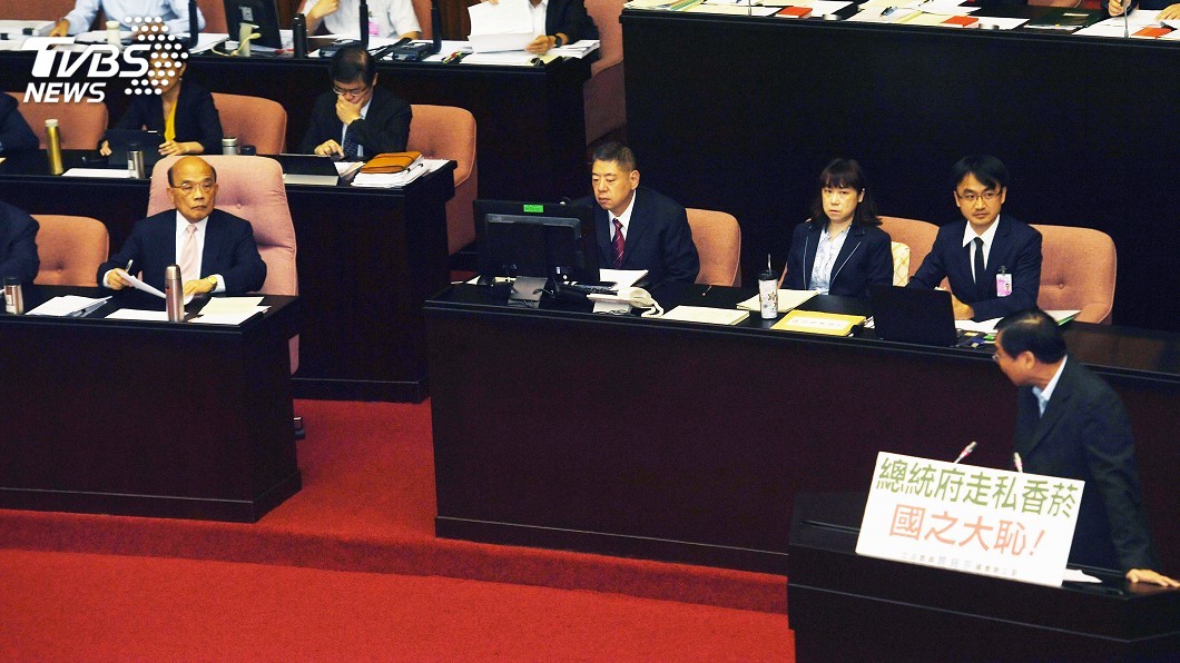 向立院報告總預算案 蘇貞昌:22年首次平衡預算