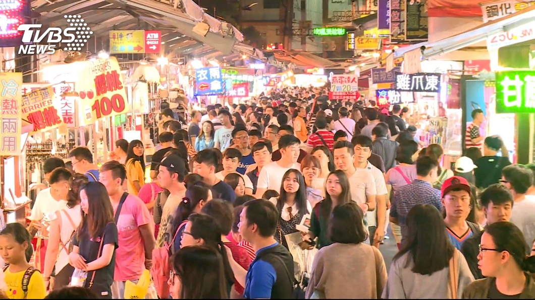 全台十大話題夜市! 它擠下士林、逢甲奪冠