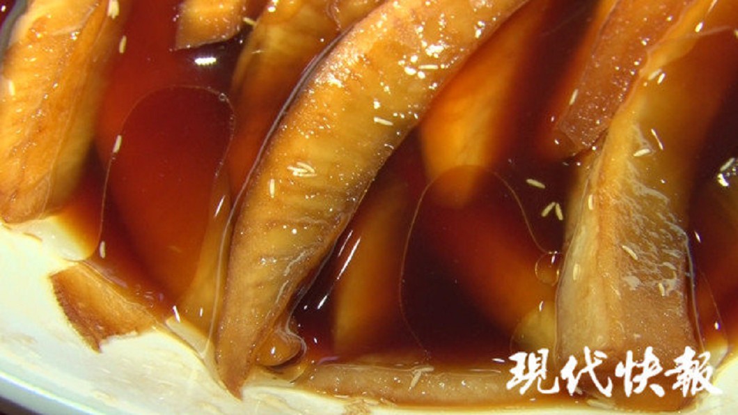 客投訴菜裡有蛆!餐廳老闆全吃完「有我就會拉肚子」