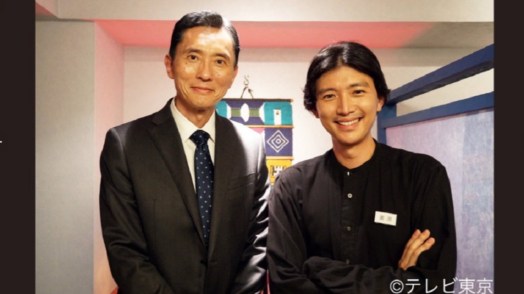 日本男星井之頭五郎(左)與曾少宗。圖/翻攝「孤独のグルメ」 TVドラマ公式 推特