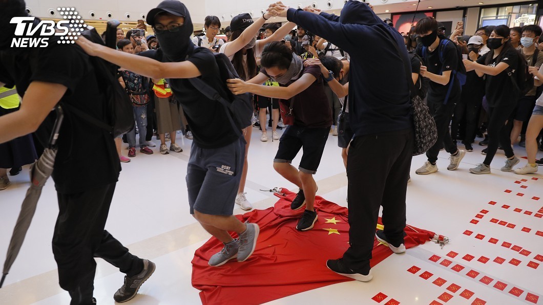 北京設十一死線? 反送中燒五星旗恐惹惱陸民