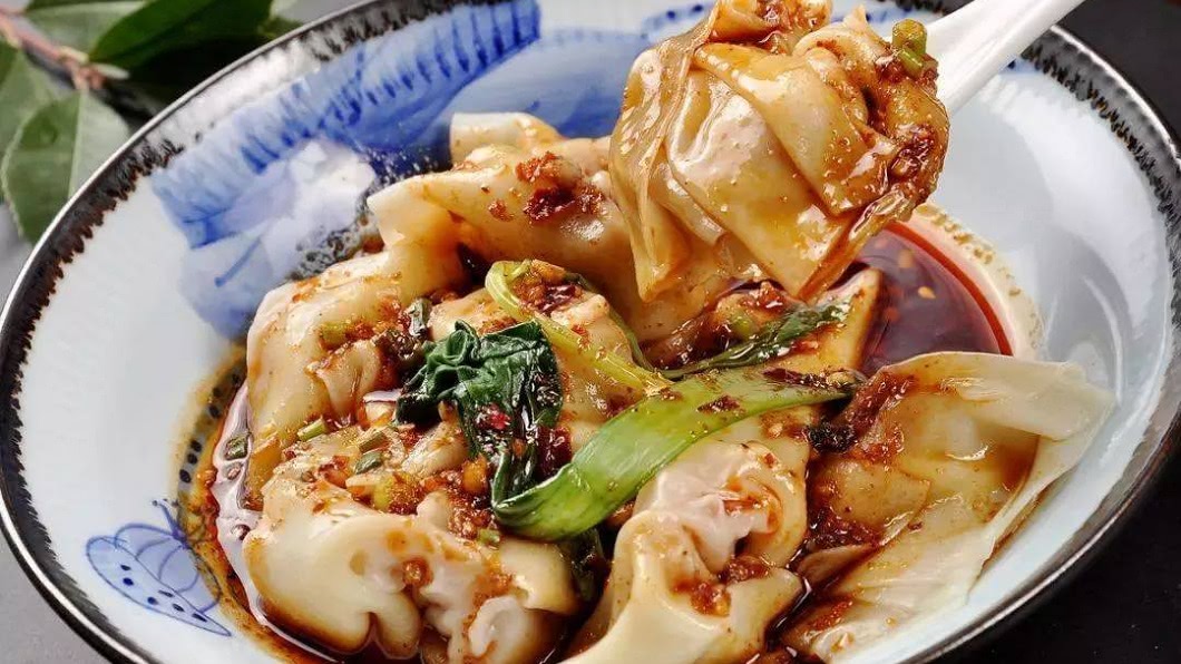 抄手則是比較屬於四川那邊的說法,通常會加上紅油乾拌。(圖/翻攝自臉書粉絲團)