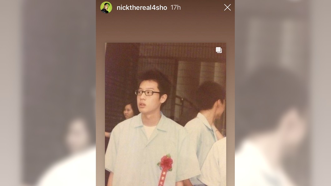 周湯豪國中畢業典禮舊照。圖/翻攝自周湯豪Instagram