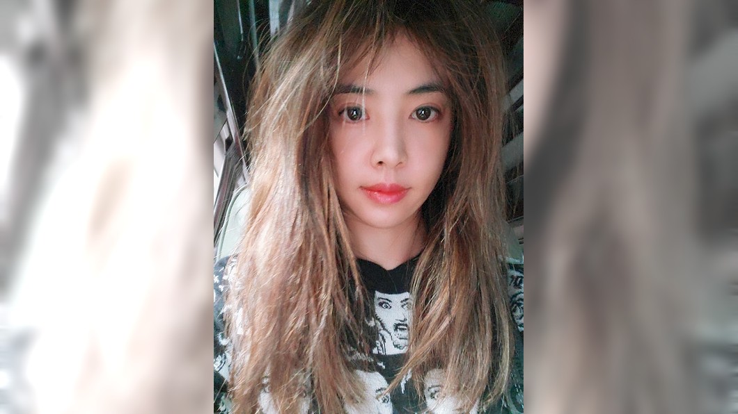 蔡依林分享爆炸頭照。圖/翻攝自蔡依林 Jolin Tsai臉書