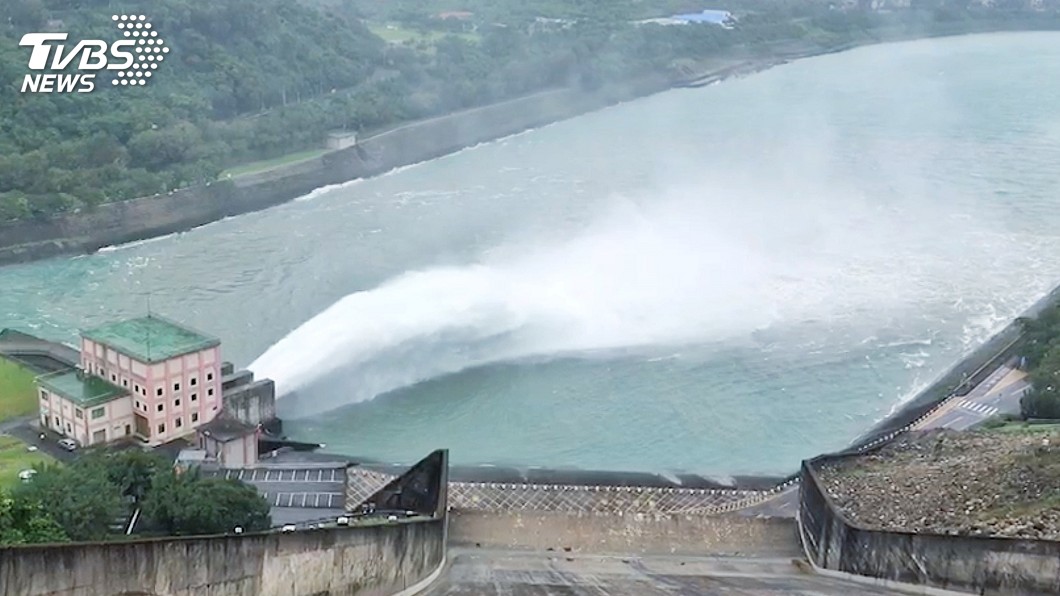 防範颱風米塔豪雨 石門水庫調節性放水