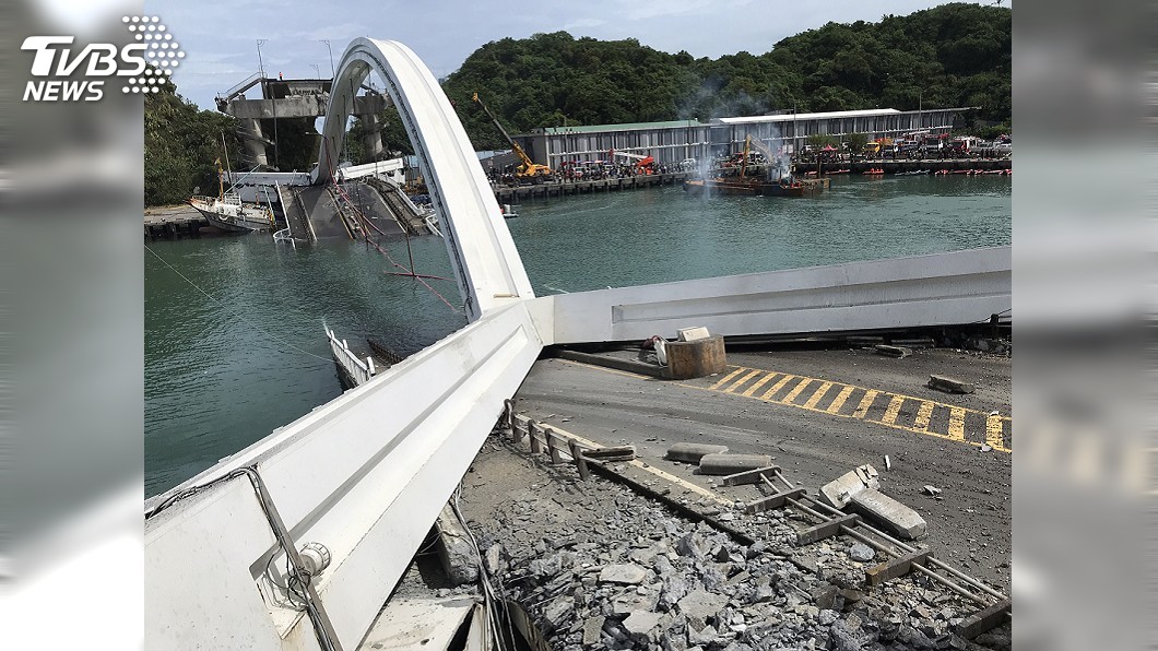南方澳跨港大橋21歲　前2年剛花1千萬改善