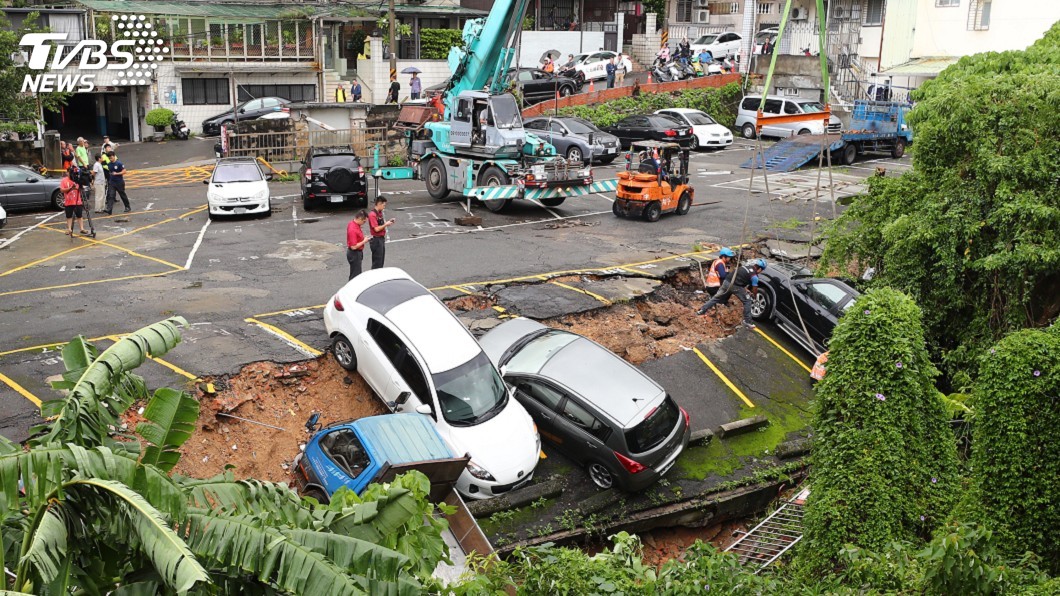 北投坍陷停車場疑違法 停管處要求地主說明