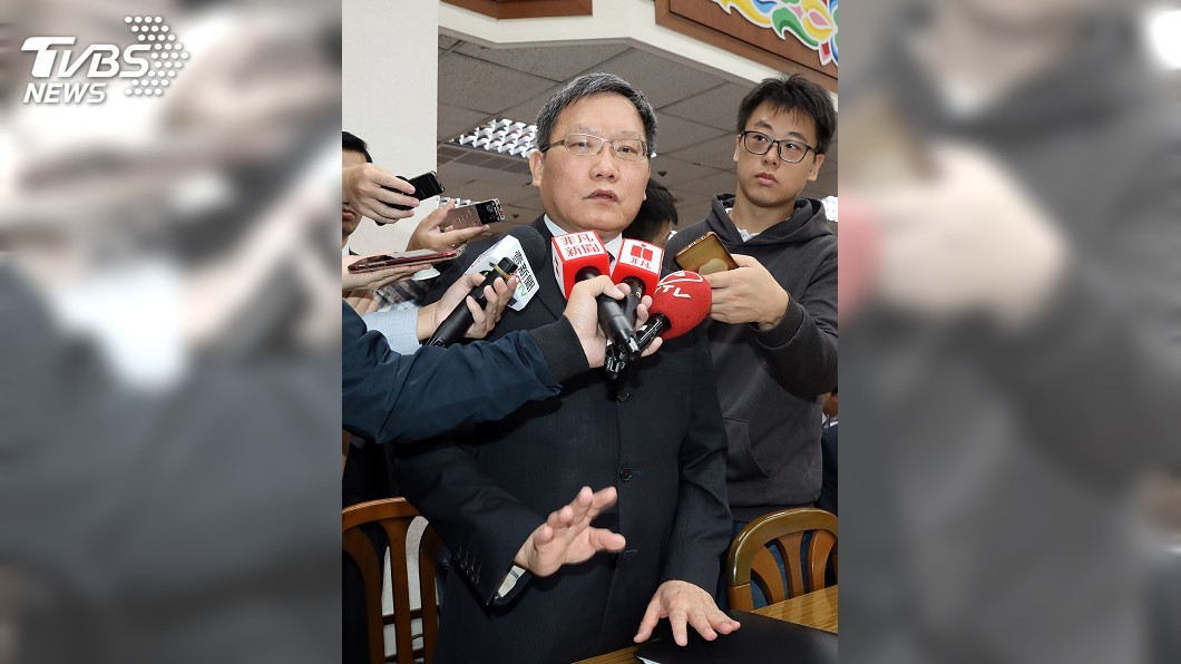 美PMI萎縮引市場擔憂 財長:台灣經濟相對穩健