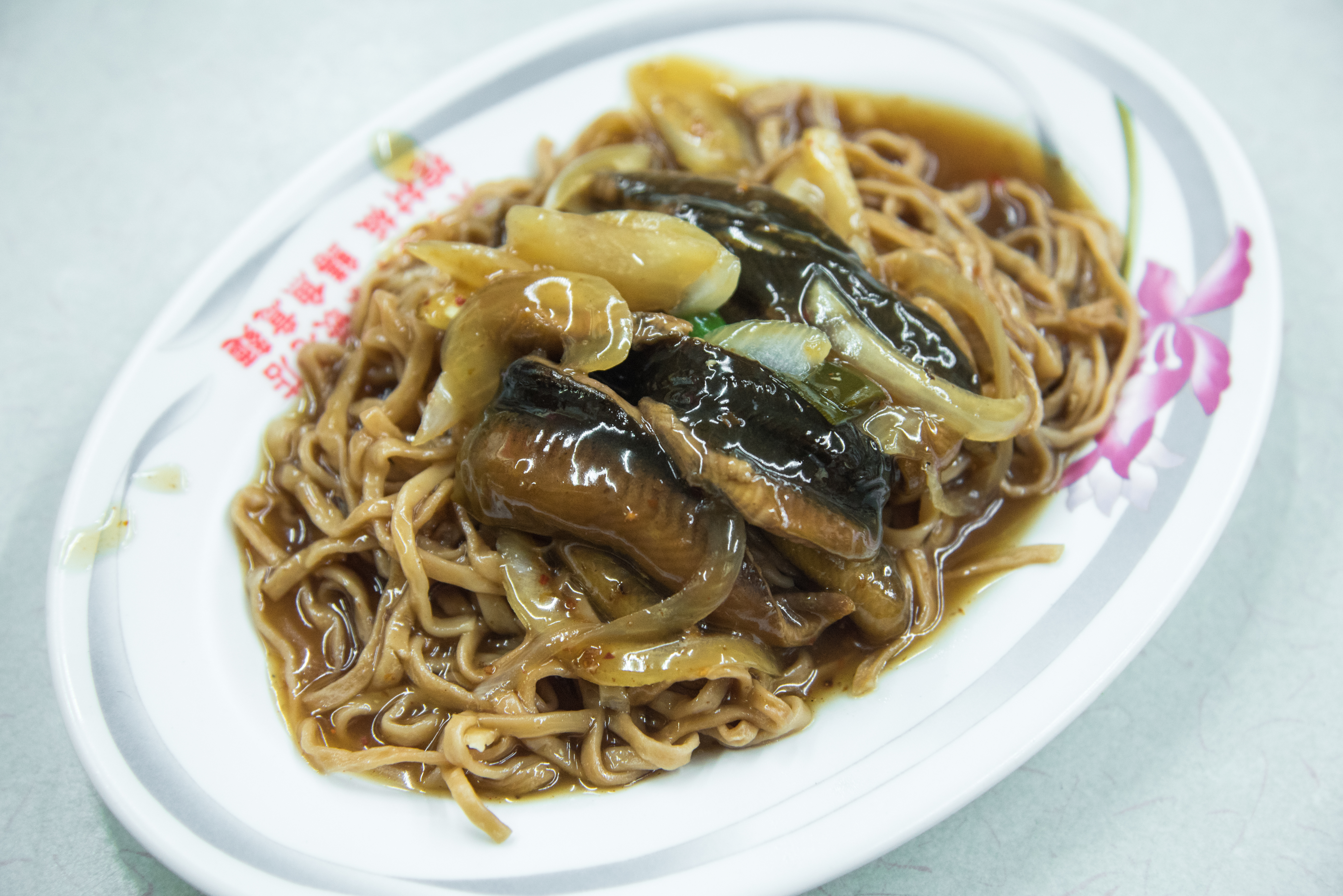 吃台南鱔魚麵「甜炸」!網哀號:比全糖奶茶還甜