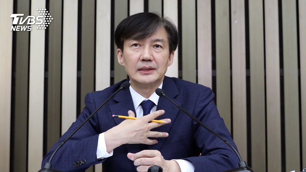 百萬南韓民眾上街抗議 要求法務部長曹國下台