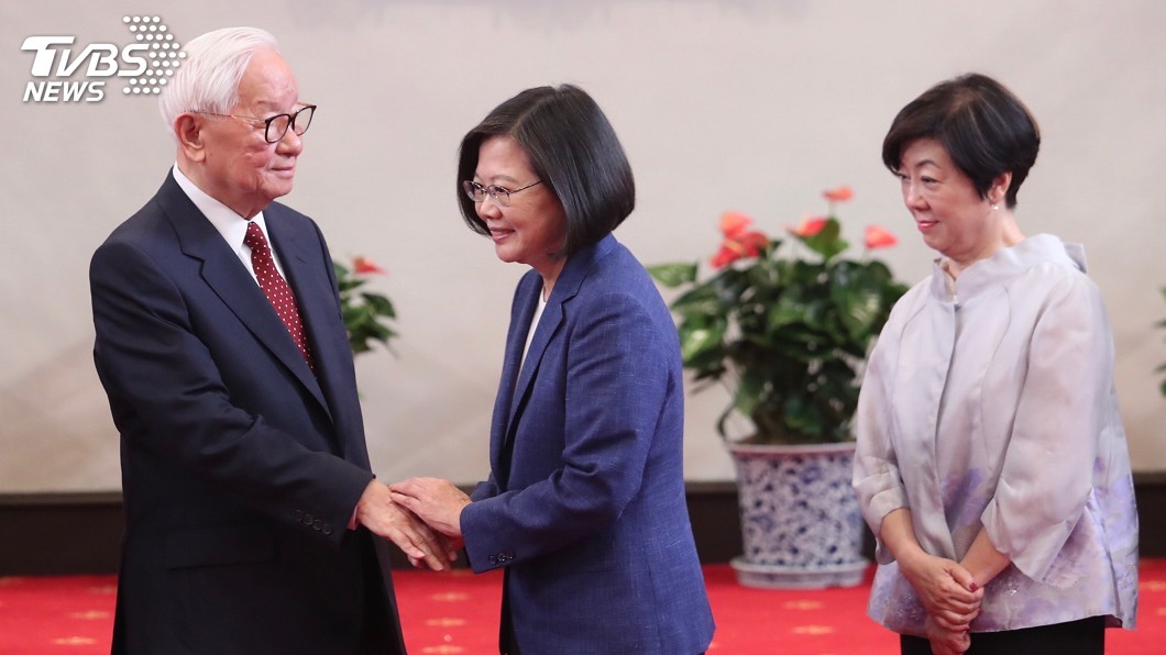 張忠謀再任APEC領袖代表　蔡總統交付2項任務