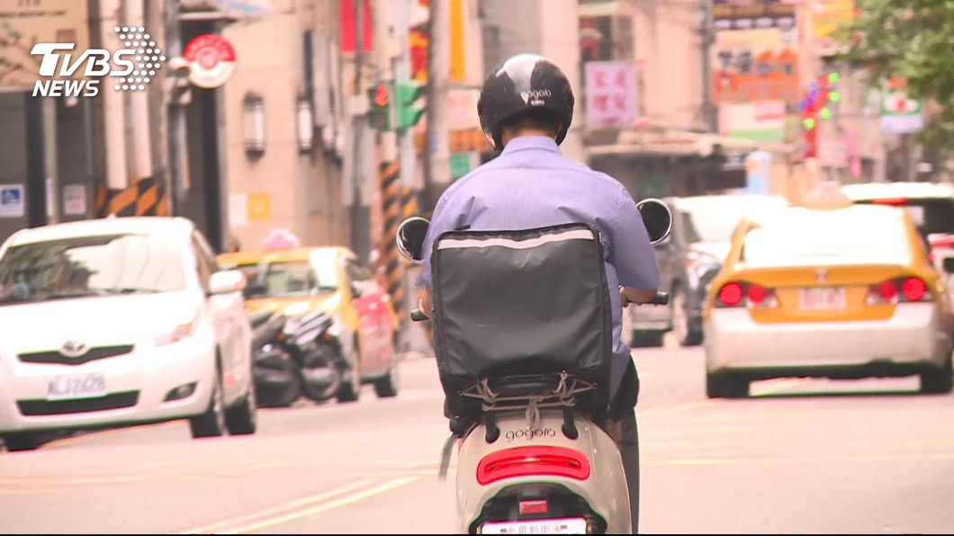 外送員車禍事故頻傳 保險局:強制險會理賠