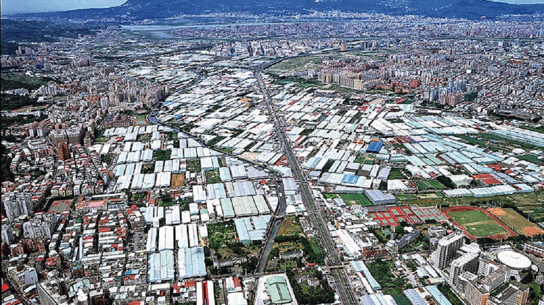 疏洪禁建成都市孤島 市地重劃透天厝恐剩廁所大