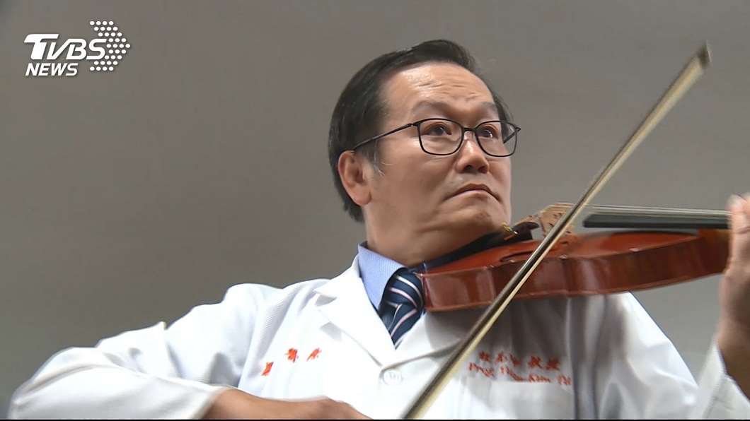 杜元坤行醫30多年,不僅創下許多成功手術病例,同時捐款累積近億元。(圖/TVBS資料畫面)