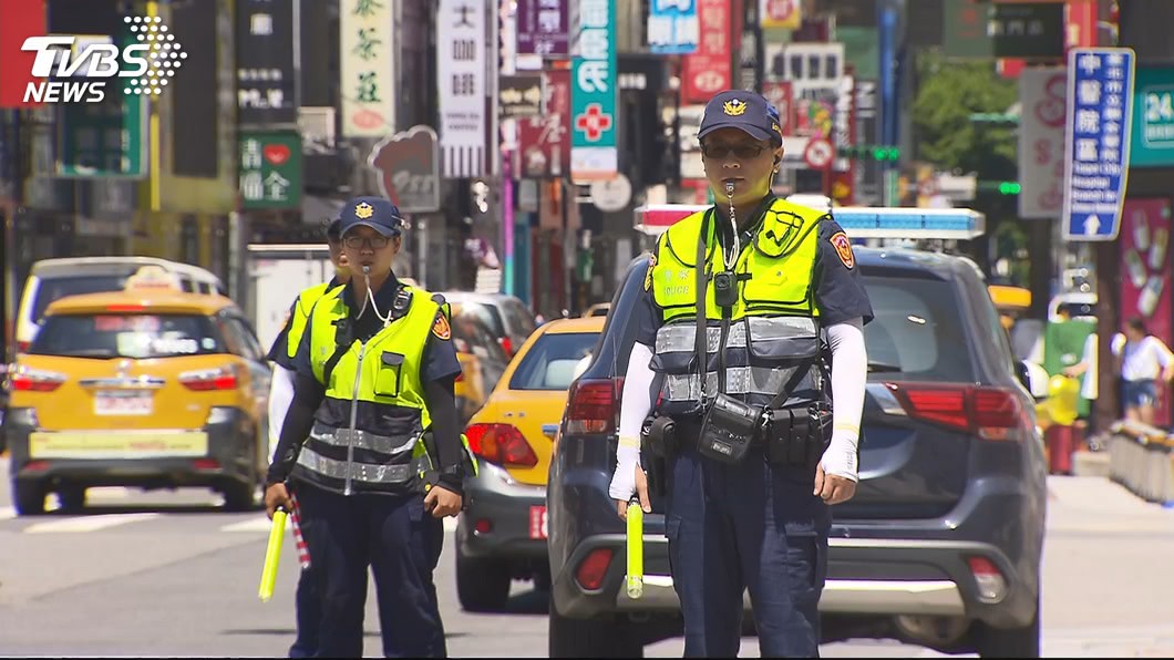 開放民眾檢舉本是為了補充警力不足，現在卻讓警方需撥出人力處理民眾檢舉案件。(圖片來源/ TVBS)