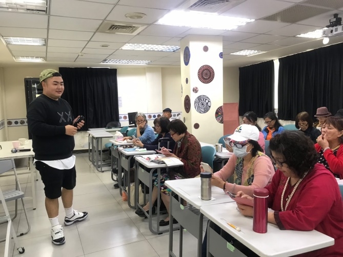 【長者常見問題】越滑越抗老-自媒體實做