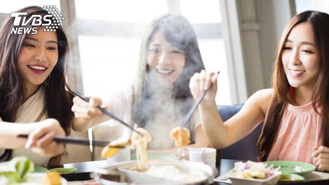 「祛寒聖物」吃啥好? 羊肉爐vs薑母鴨網友戰翻