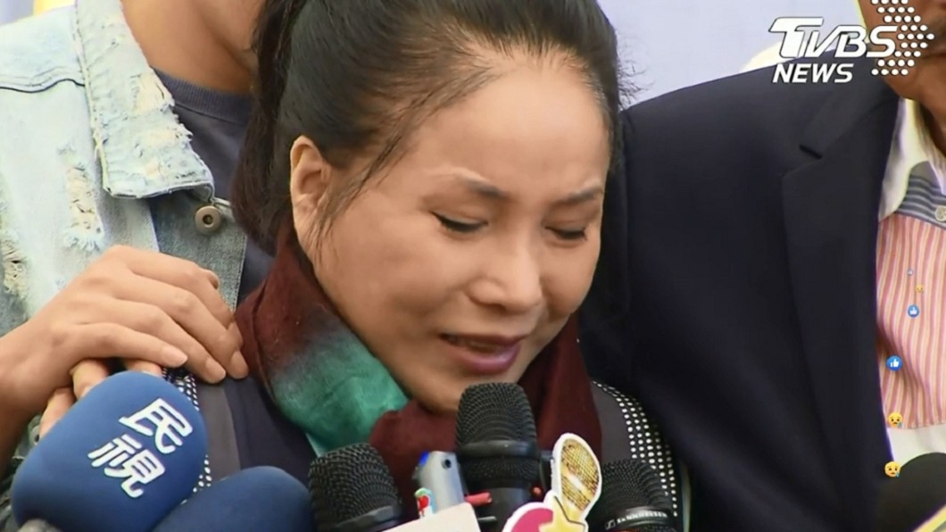 驚!為救余苑綺傷神勞累 李亞萍病倒送醫急救