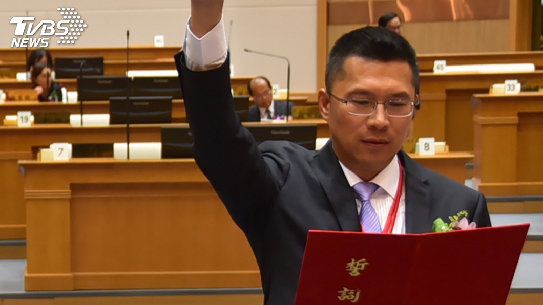 退民進黨　雲林縣副議長蘇俊豪：與人民站在一起