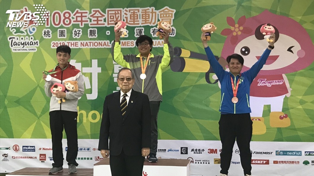 全運會技壓群雄 金利偉華最年輕神射手