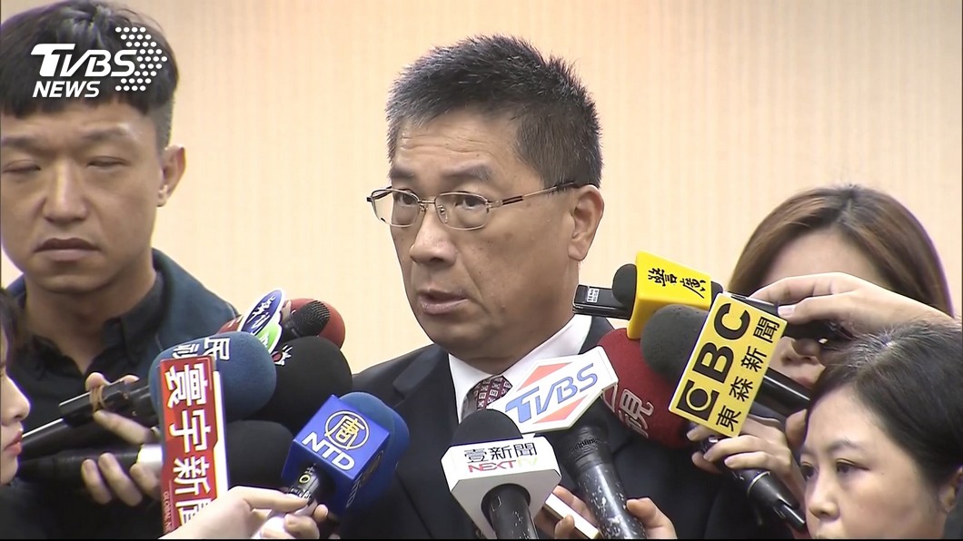 原拒港嫌來台 徐國勇改口:臨櫃申請可入境