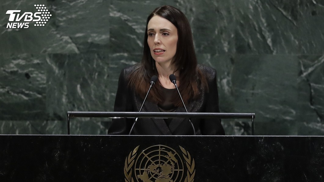 紐國天空城會議中心大火 延燒48小時