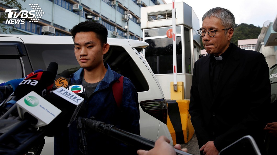 盼先和家人相聚 管浩鳴:陳同佳仍未決定何時赴台