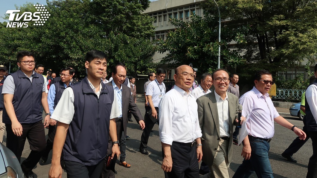 視察前鎮漁港 蘇貞昌允支持漁產品物流大樓