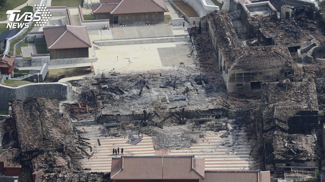 沖繩精神象徵首里城大火 日相安倍允諾傾全力助重建