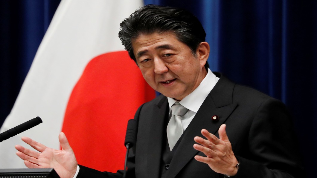 兩人下台.兩人失言　安倍內閣風浪不止！