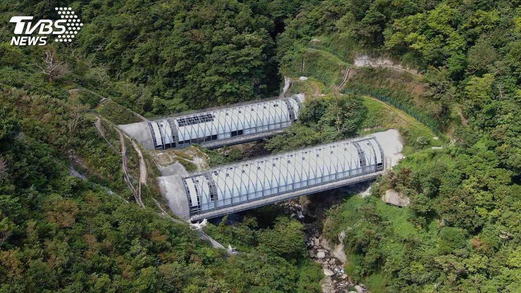 圖為蘇花改中,連接谷風隧道與觀音隧道的「鼓音橋」。圖/中央社