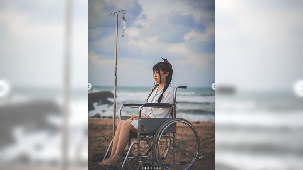 理智線全斷爆打! 星媽竟向女星弟下跪認錯