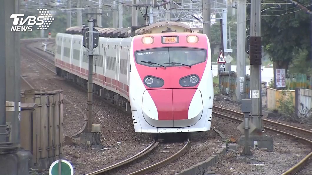 酒醉男抄捷徑走鐵軌回家 普悠瑪緊急煞車停駛7分