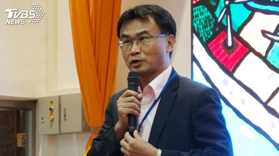 稱藍營阻修法挨告 陳吉仲:防疫一秒也不能等