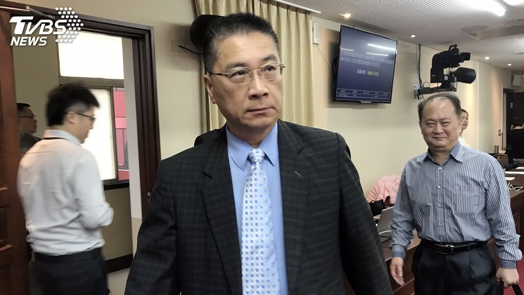 韓粉直播主闖媒體發稿區　徐國勇：對記者不尊重